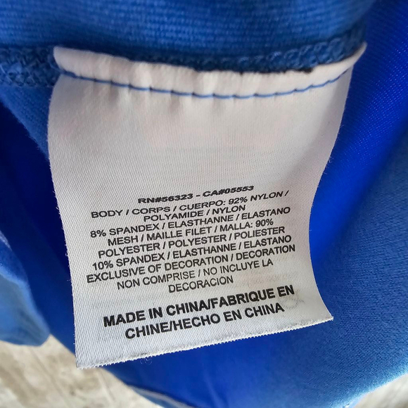 Women's Nike long sleeve tshirt, Size M, Blue - Picture 8 of 9